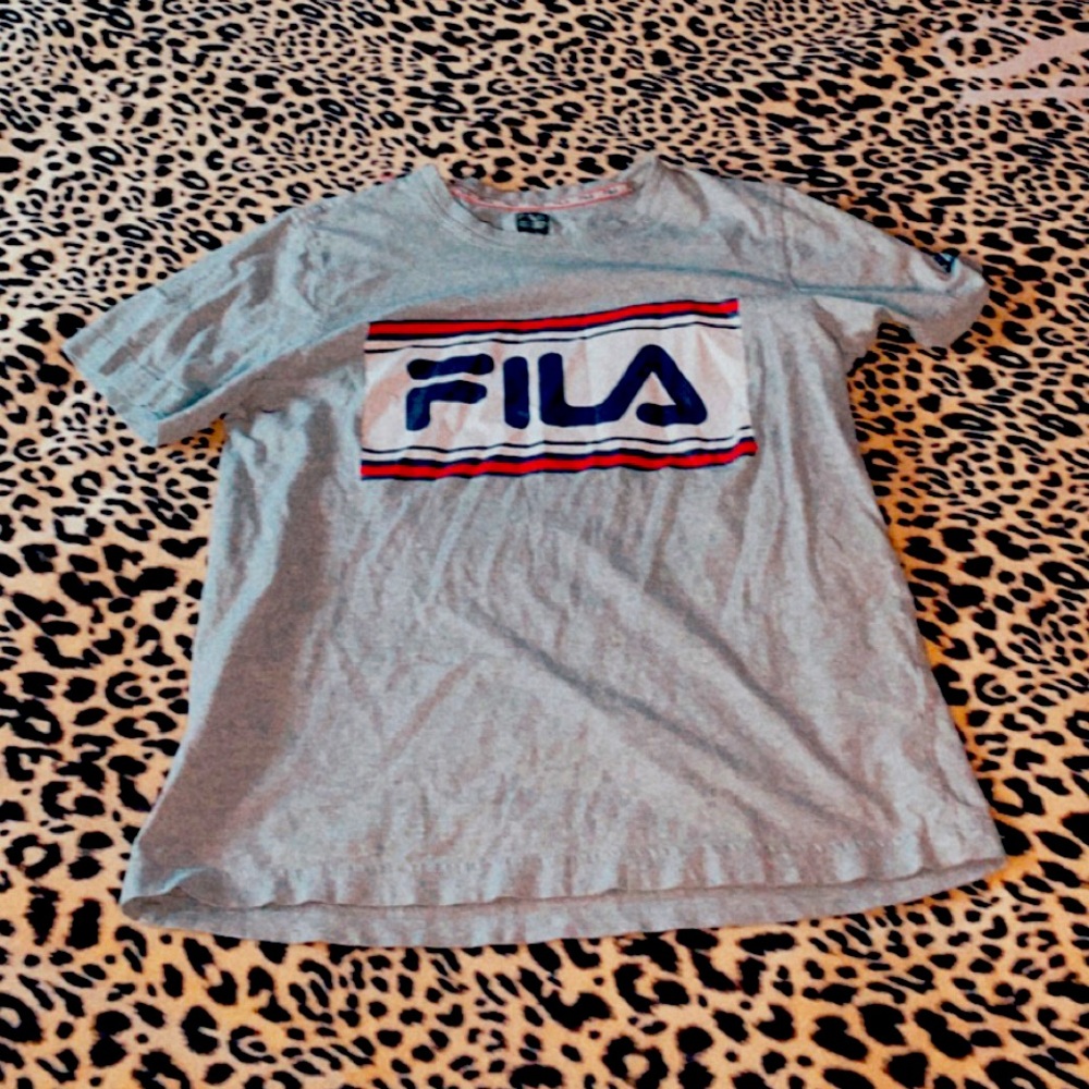 Grey Fila T-shirt